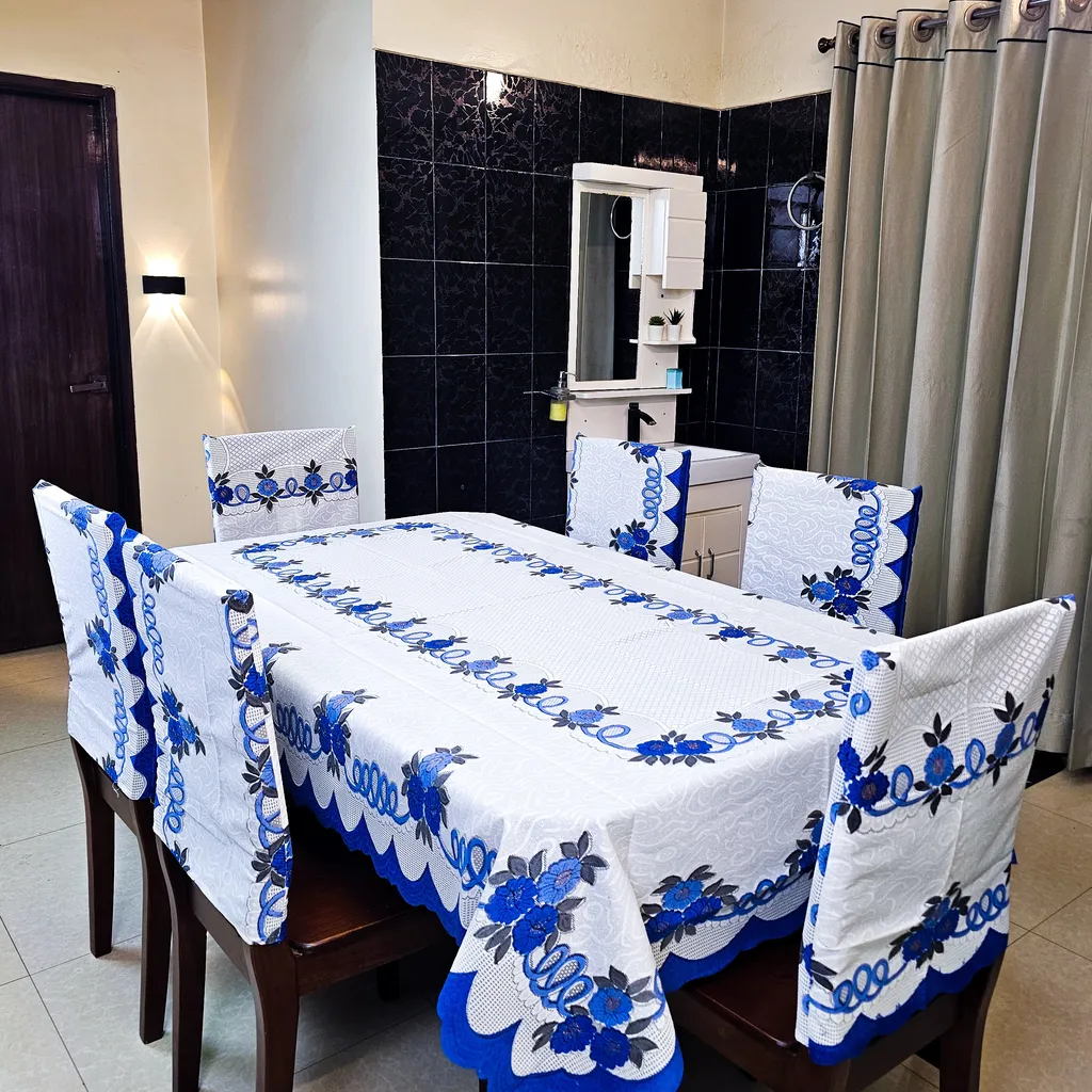 Daisy Table Cloth And Chair Cover - Image 2